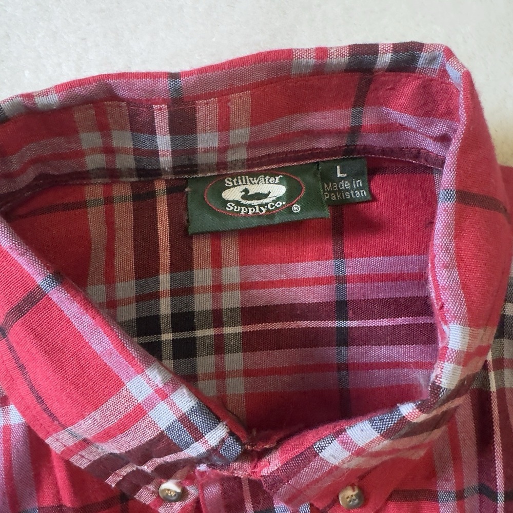 Stillwater Supply Co. Red Plaid Flannel Size Large Short Sleeve Lightweight - Picture 3 of 6